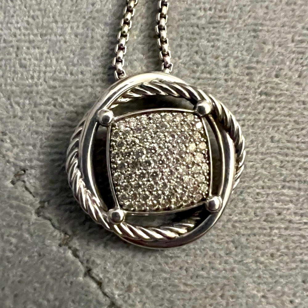 David Yurman necklace